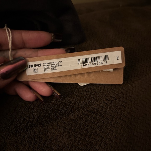 SKIMS Black Lace Bra - Picture 2 of 2